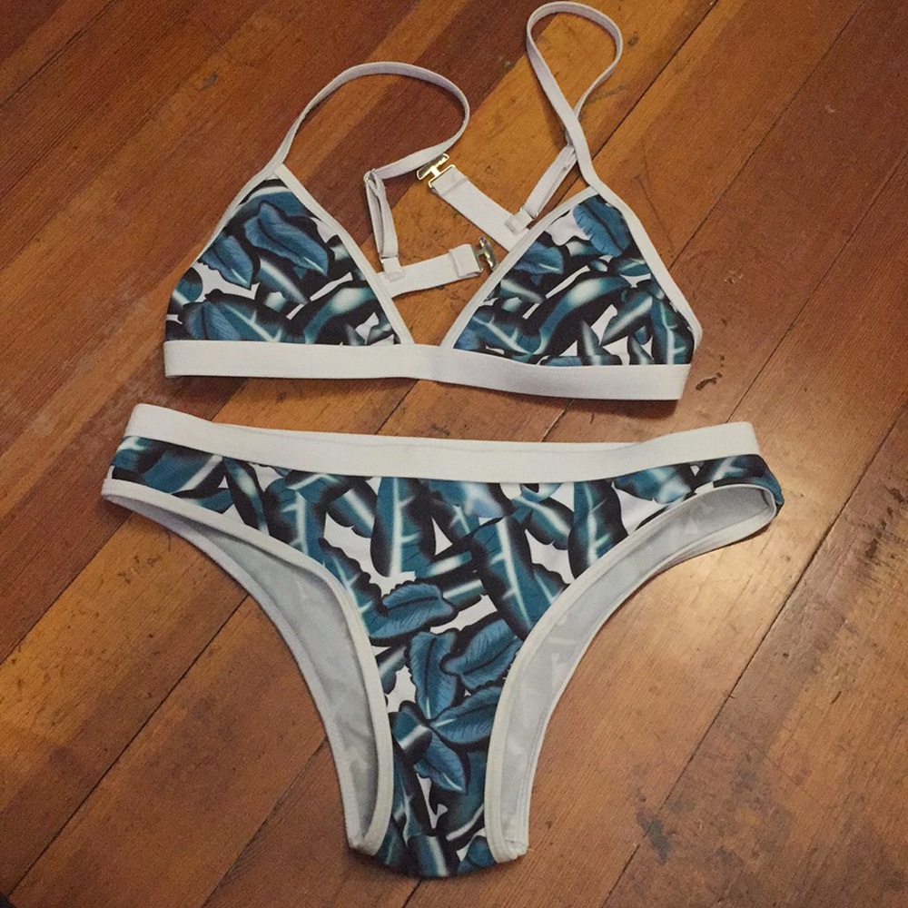 Tropical bikini